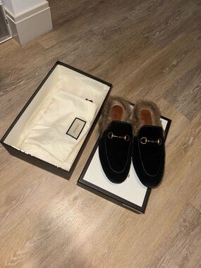 Gucci Black Velvet Fur-Lined Princetowns